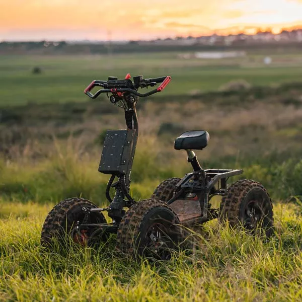 All wheel drive (AWD) 4X4 electric vehicle, intended for navigation under harsh conditions, such as sand dunes and deep mud.